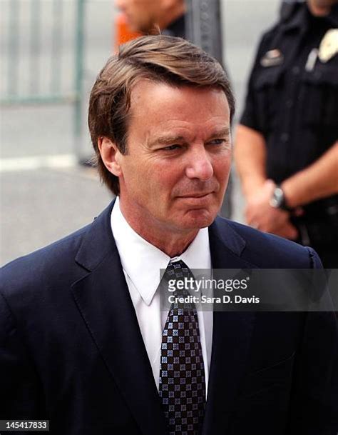 Jury returns to deliberations in trial of former politician  .